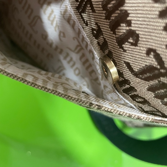 NWT Juicy Couture Cross my Heart Gothic Logo Crossbody Bag - Picture 9 of 13